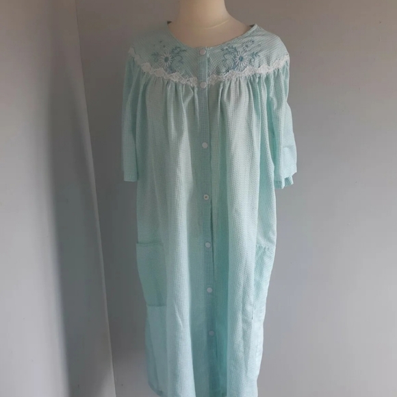 Carroll Reed Plus Pretty vintage  nightgown blue Look new  Size 2X - Picture 6 of 9